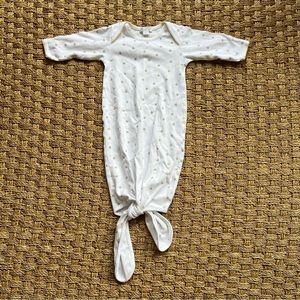 Kissy Kissy Day Gown - unisex